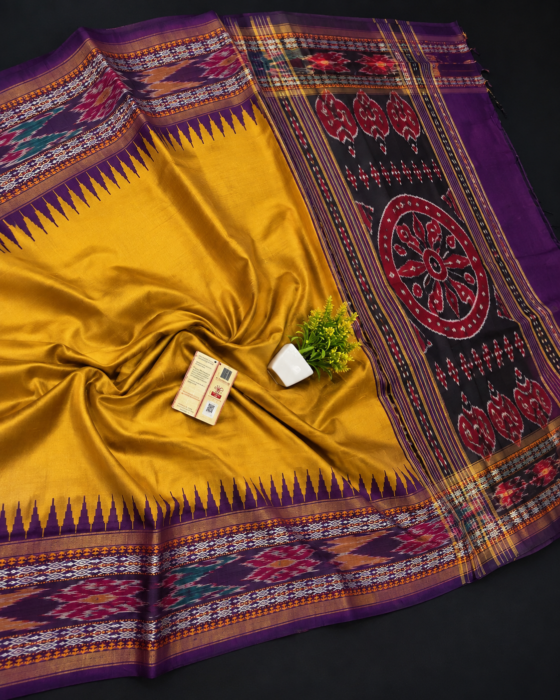 Dola Silk Pochampally Designer Printed Saree With Unstitched Blouse Piece For Women